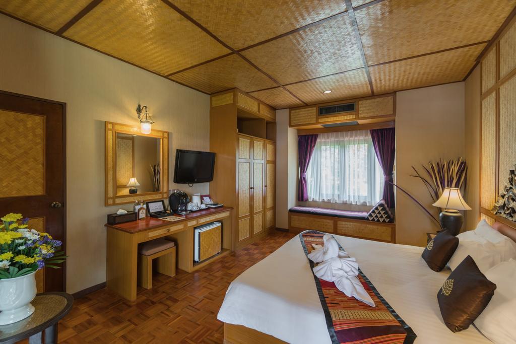 Coral Hotel Bangsaphan Bangszaphan Kültér fotó