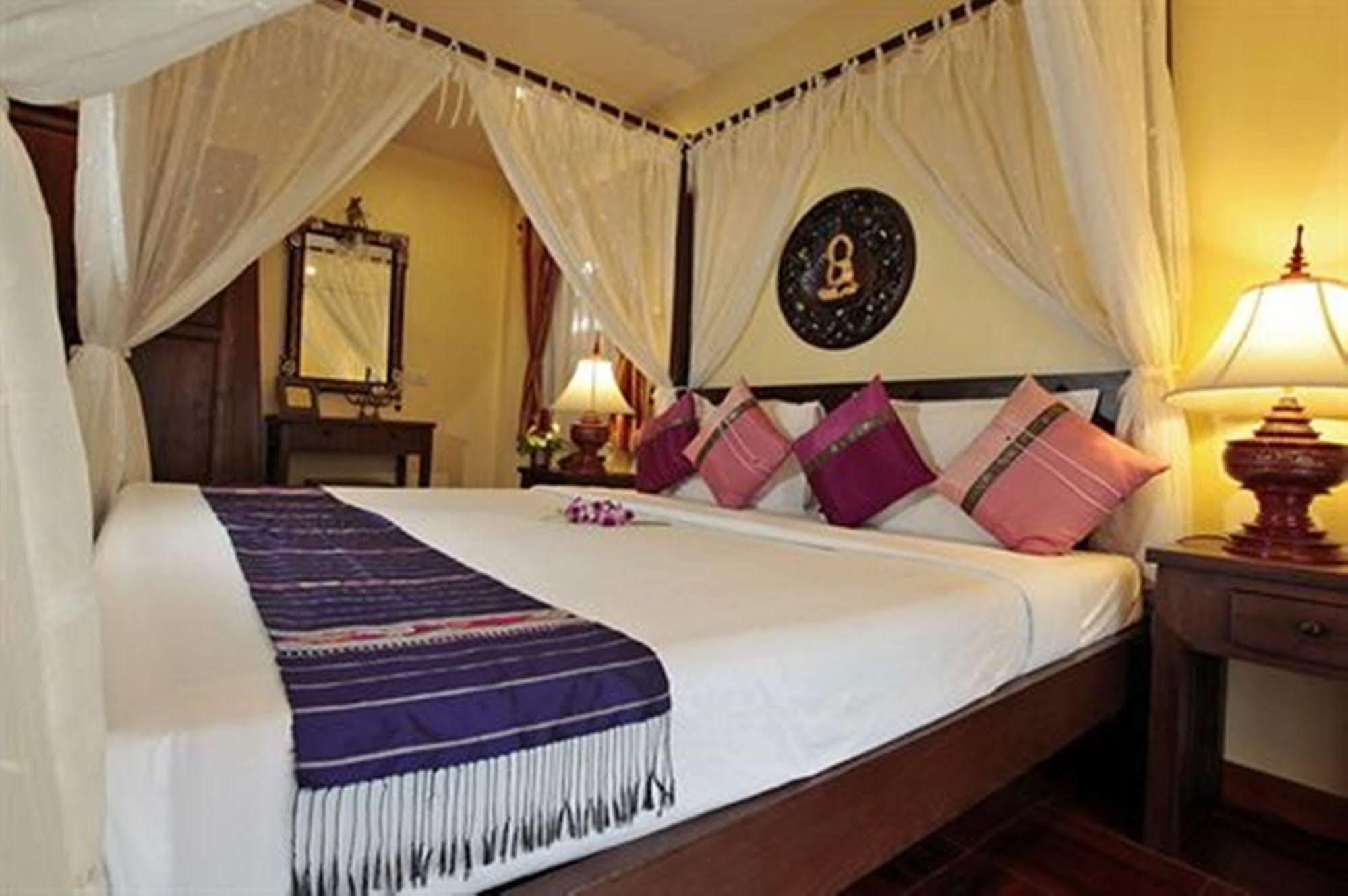 Coral Hotel Bangsaphan Bangszaphan Kültér fotó
